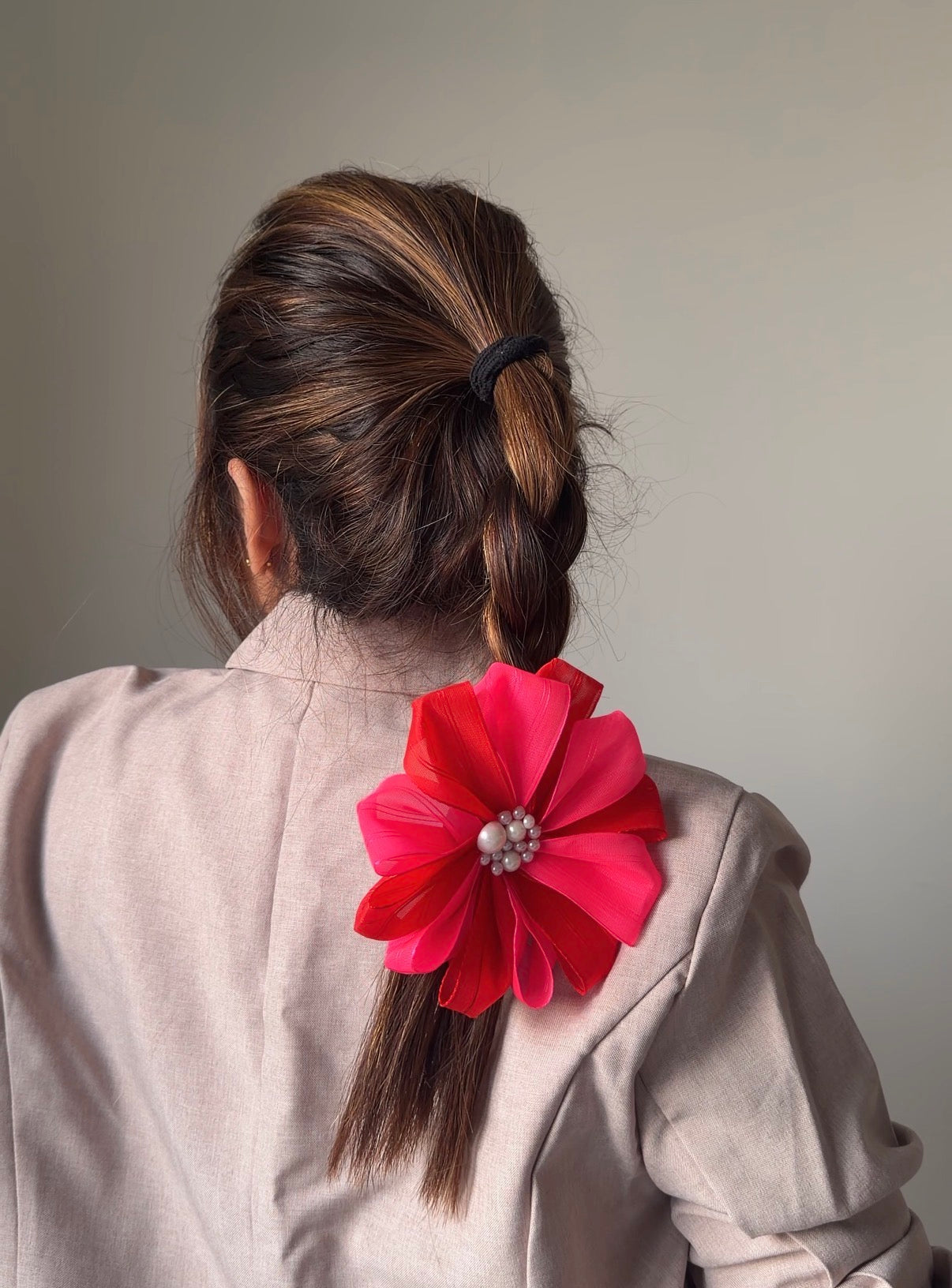 Rosekiss Hair Clip