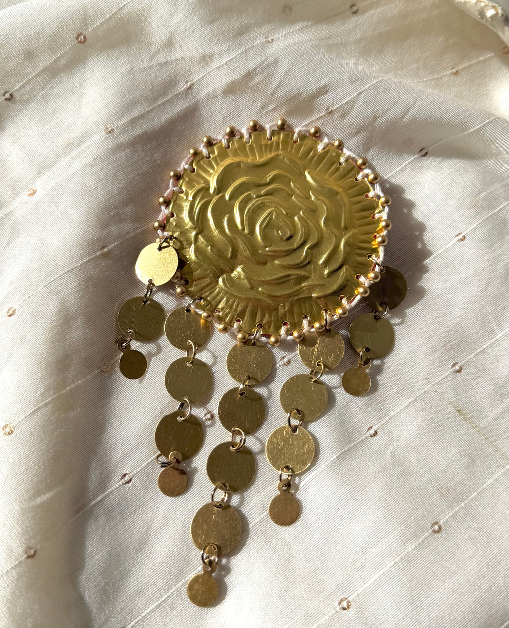 Sunehri Gulab Hair Pin