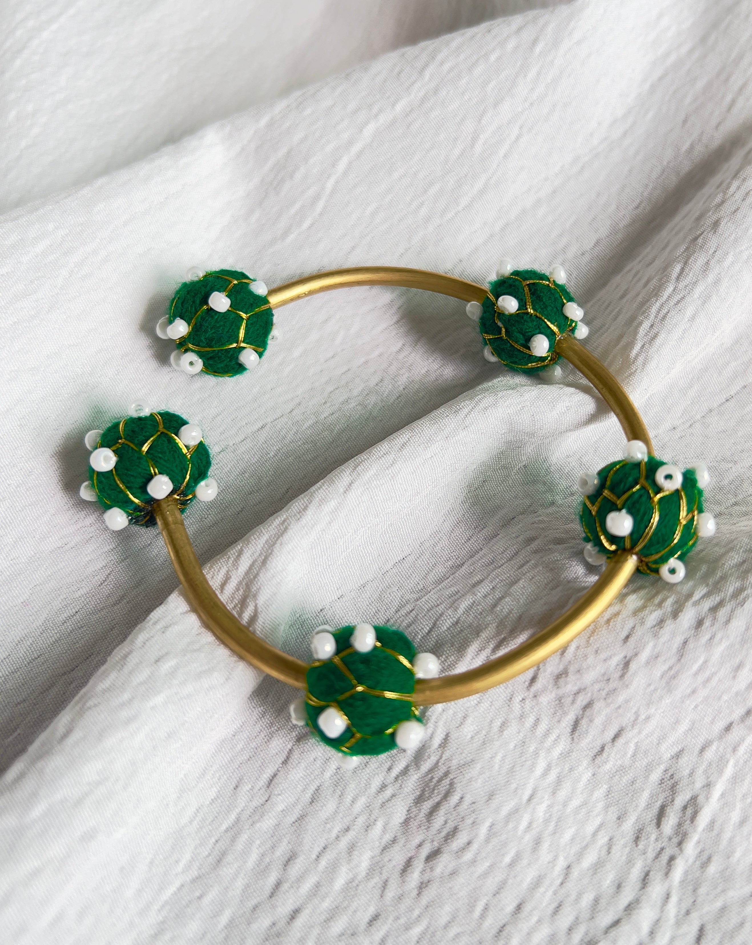 Motti मनका Green