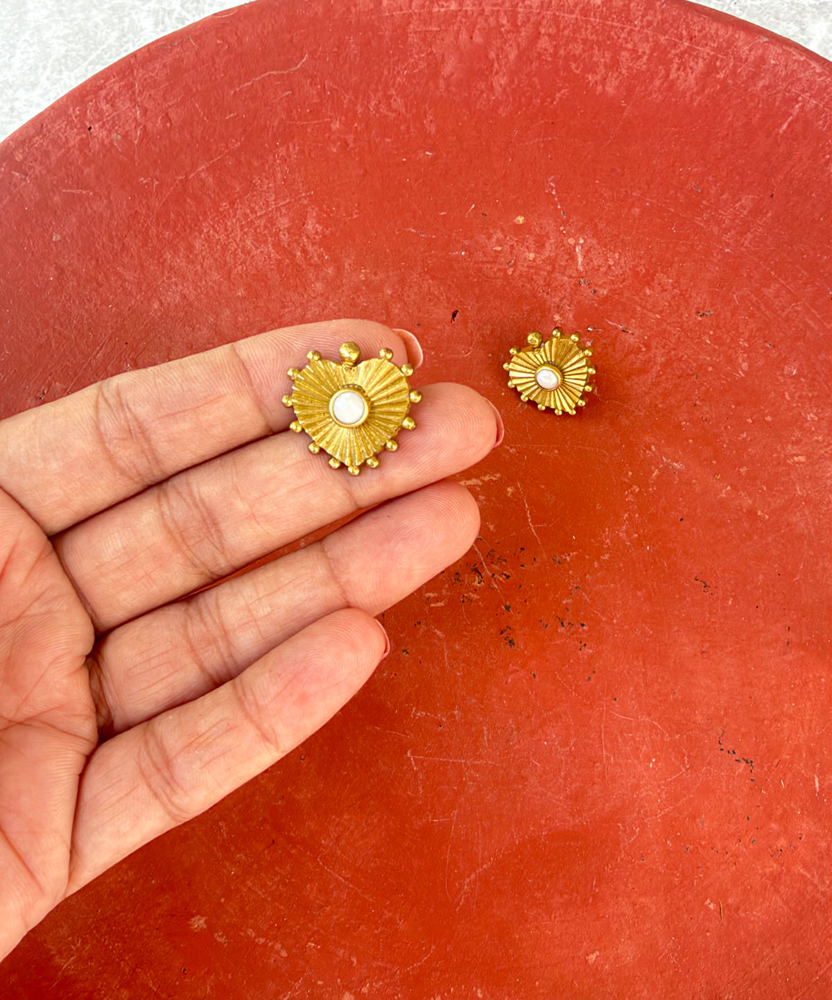 AAVRITI RB 1 Earring