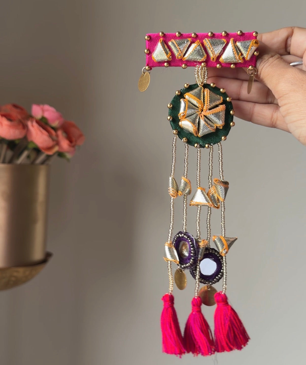 Gota Gulzar Hair Clip