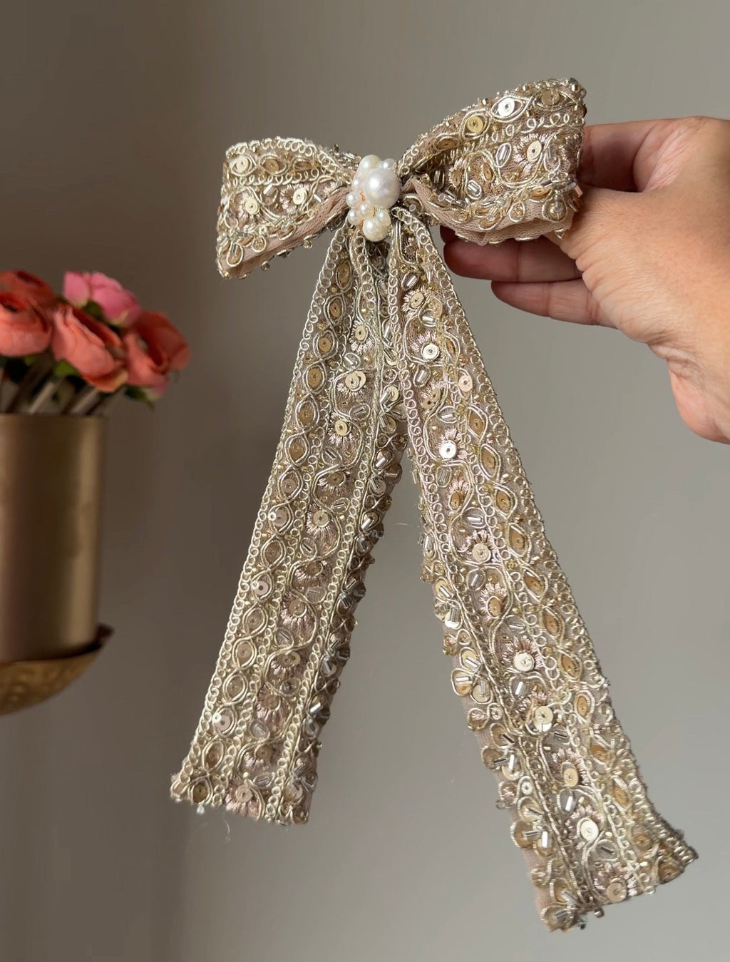 Golden Muse Bow