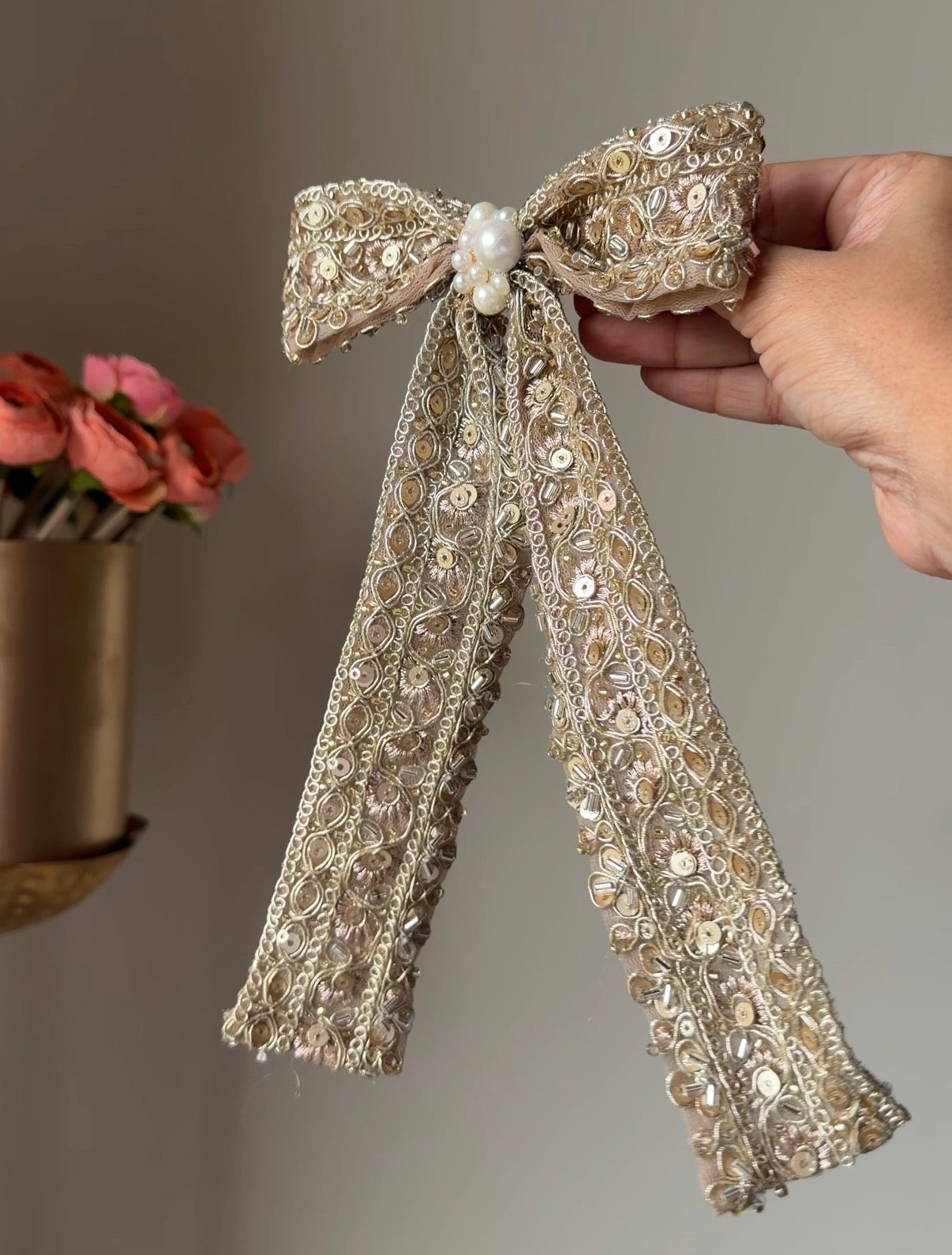 Golden Muse Bow