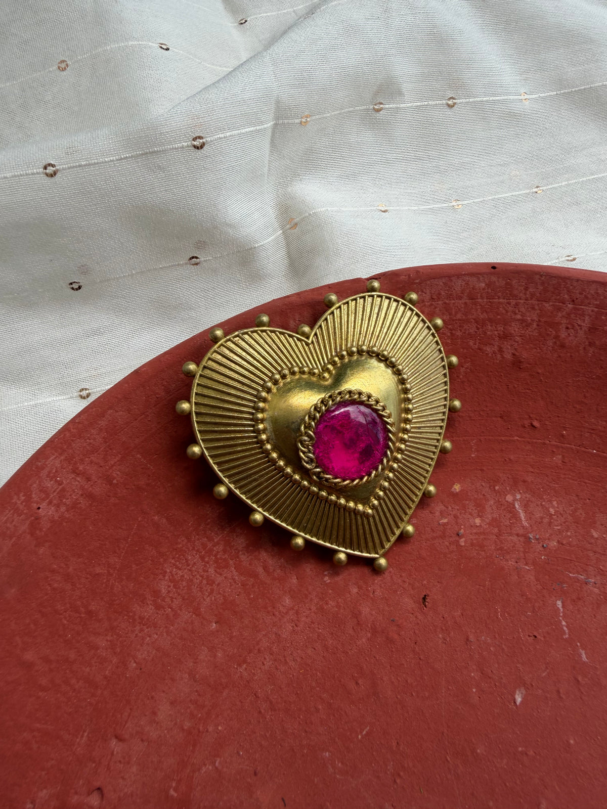 AAVRITI Heart Hair Clip