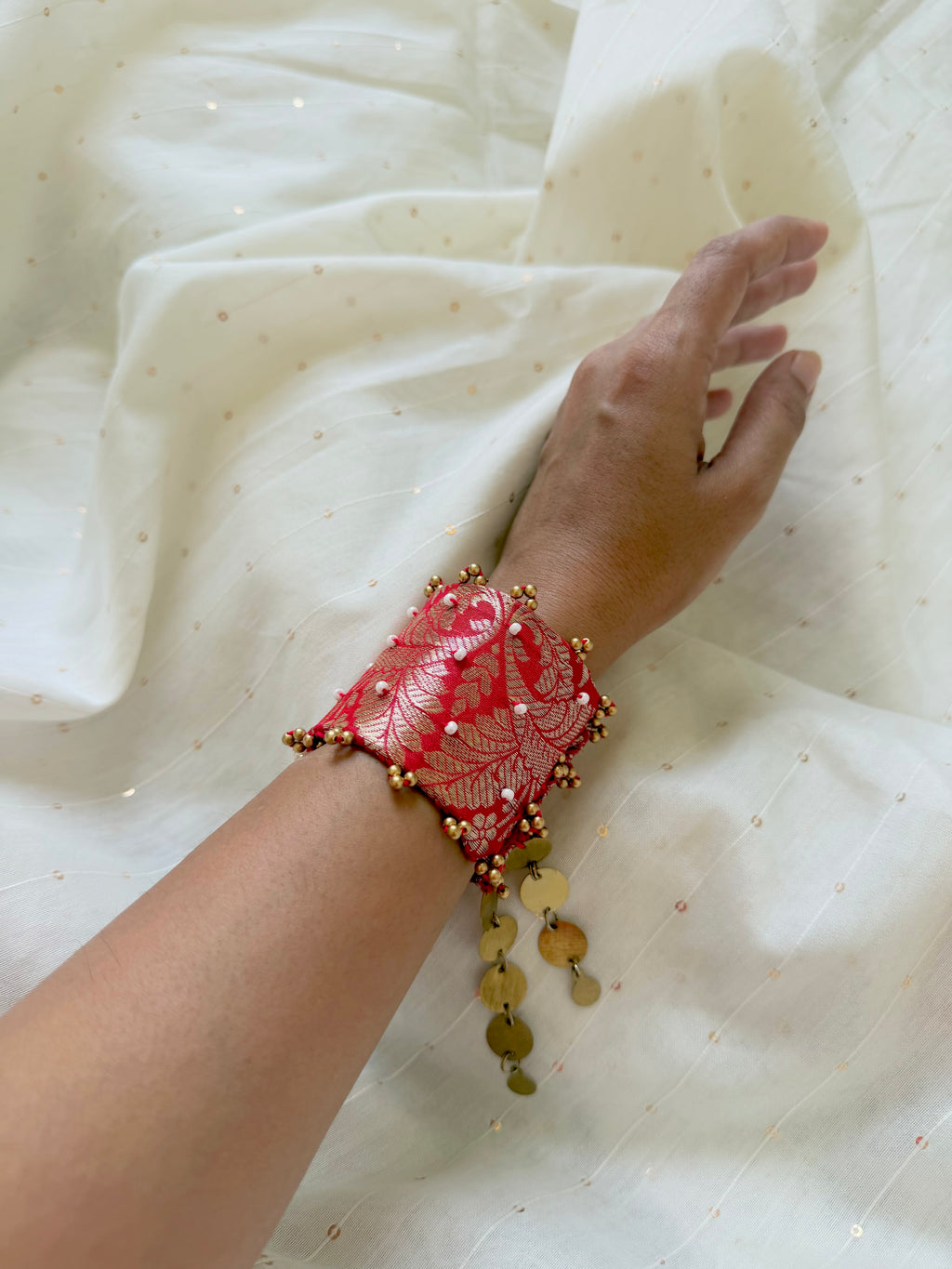 KASHISH KADA [Red]